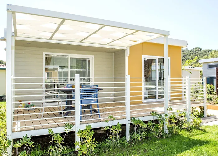Camping Village Baia Azzurra Club